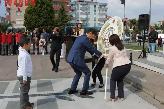 Edremit'te 23 Nisan Coşkusu