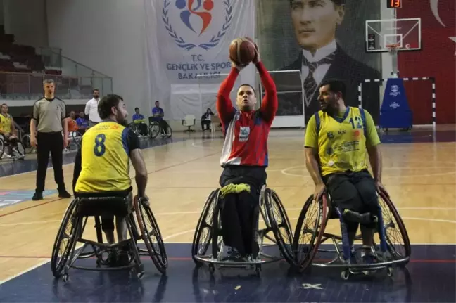 Willi Brinkmann Kupası Hornets Le Cannet'in