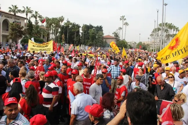 Mersin'de 1 Mayıs Coşkusu
