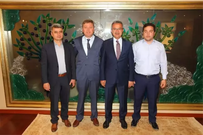 Üçtepe Belediye Başkanı Köşker'e Konuk Oldu