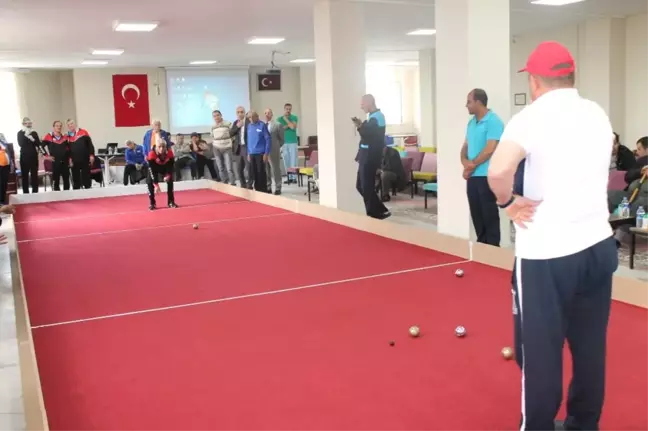 Huzurevi Sakinleri 'Bocce' Turnuvasında Buluştu