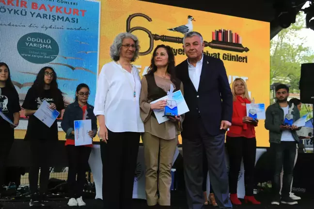 Genco Erkal'ın sesinden şiirler