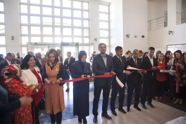 Ahlat'ta Yılsonu Sergisi