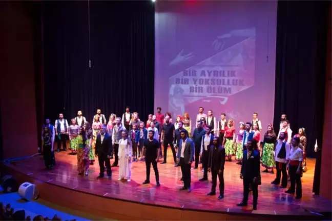 Tiyatro ve Dans Gösterisinde Sakaryadaki Roman Kültürü Konu Alındı