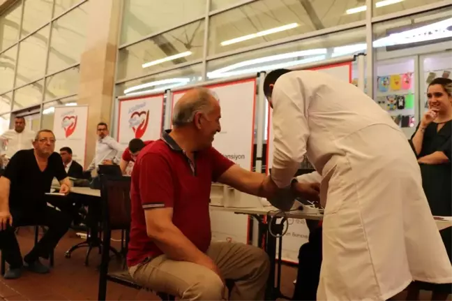 Bornova'da Vatandaşların Kalp Yaşları Hesaplandı