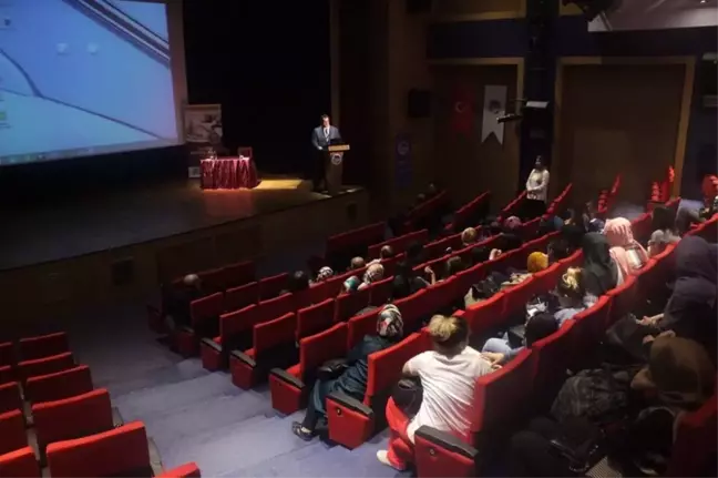 Uyku Bozuklukları' Akm'de Konuşuldu