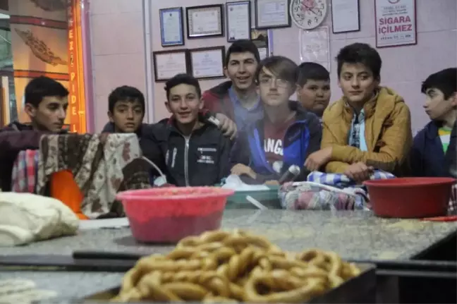 Ramazan'ın Simitçi Çocukları