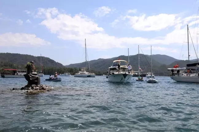 Gökova, Sadun Boro'yu Kucakladı