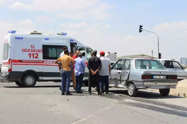 Şanlıurfa'da Trafik Kazası: 2 Yaralı