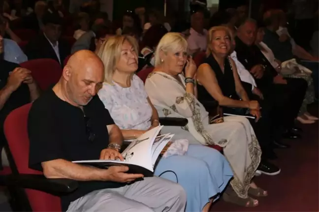 Türkiye'nin Ünlü Karikatüristi Bedri Koraman Kartal'da Anıldı