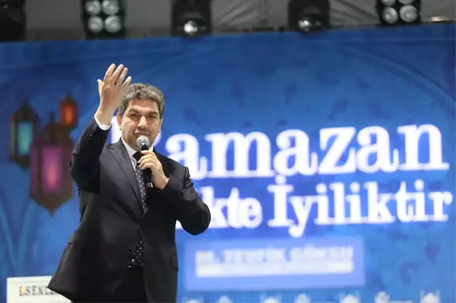 Mahmud Ustaosmanoğlu Hocaefendi Esenler'de Anlatıldı