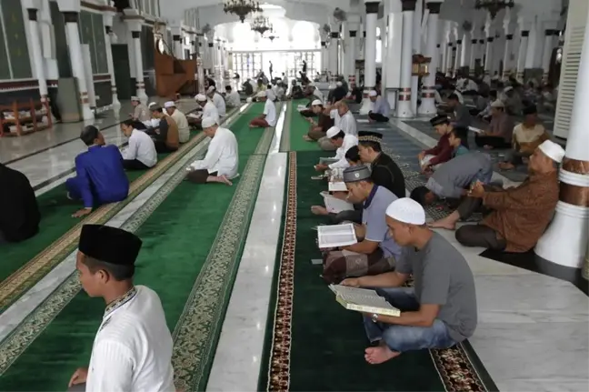 Papua'da İslam ve Toplum