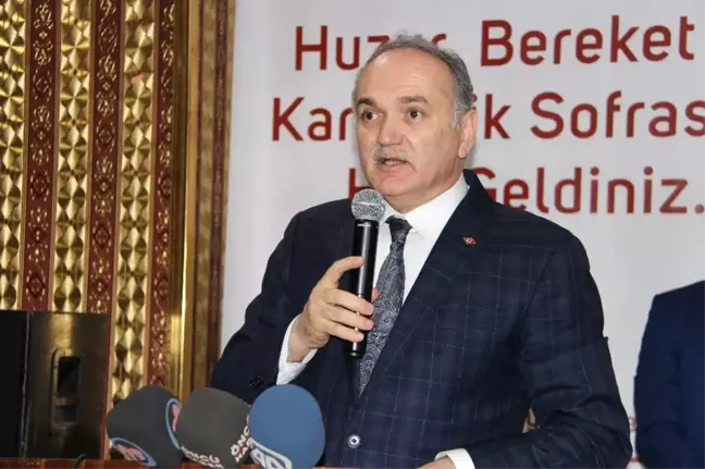 Bakan Özlü: