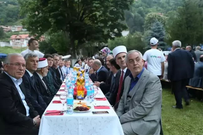 500 Yıllık Tekkede Evlad-ı Fatihan'la İftar Yaptılar