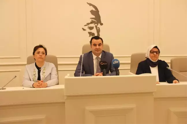 Gaziantep Belediye Meclisinde Enis Berberoğlu Gündemi