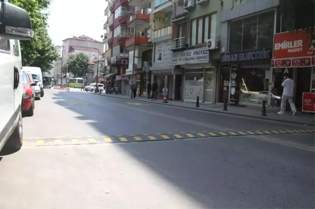 İnönü Caddesi'ne Hız Kesici Engel