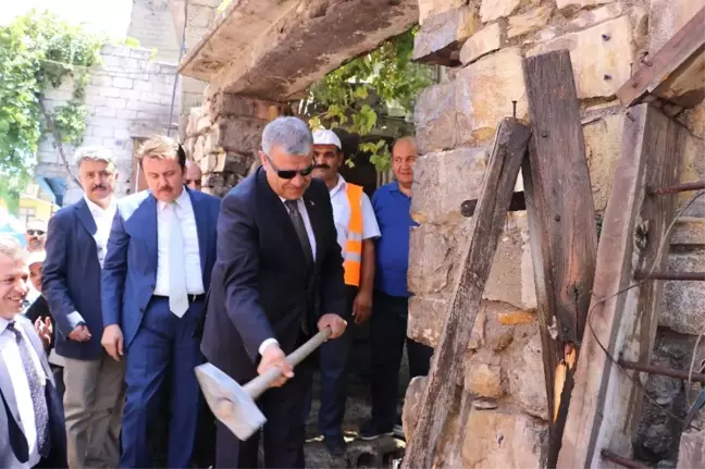 Kahramanmaraş'ta Kentsel Dönüşümde İlk Kazma Vuruldu