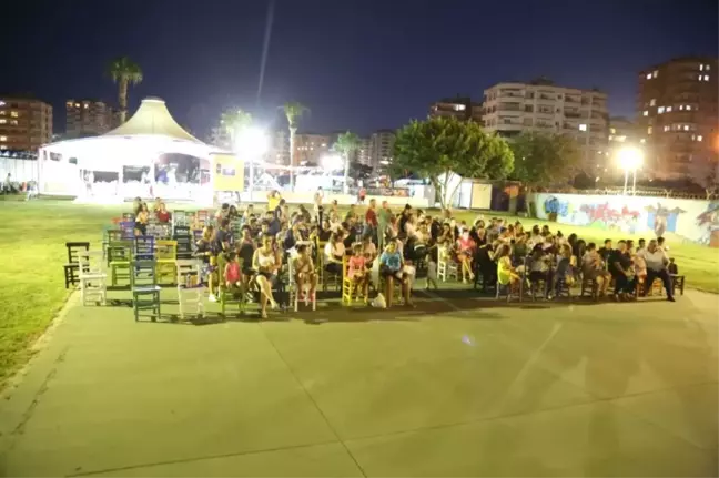 Mezitli'de Yazlık Sinema Keyfi