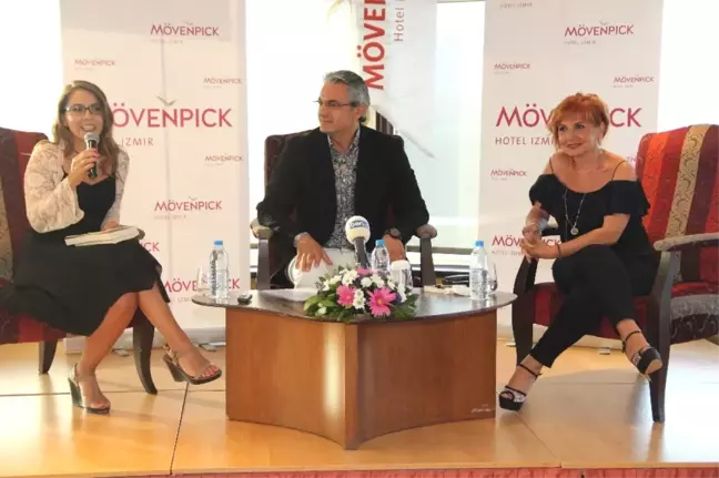 İzmir Söyleşi Günleri'nde Yazarlar İlk Kitaplarını Anlattı