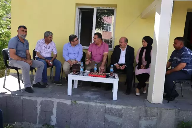 AK Parti'li Aydın Varto'da