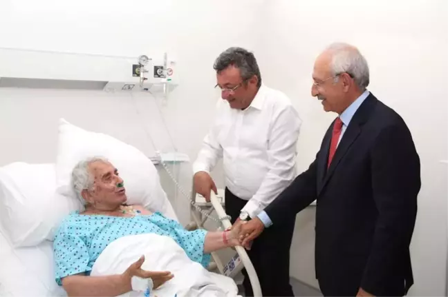 Kılıçdaroğlu, Ali Topuz'u Hastanede Ziyaret Etti