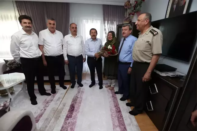 Protokol Gazi Ziyaretlerini Sürdürüyor