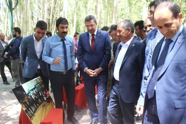 Ağrı'da 15 Temmuz'un Yerel Fotoğrafları Sergilendi