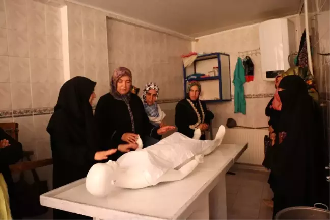 Bitlis'te İlk Kez Kadınlara Yönelik Gassal Kursu Açıldı