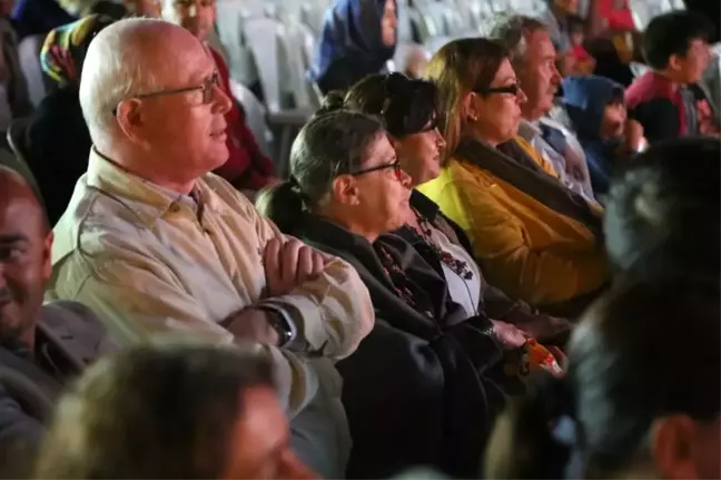 Sokağa Çıkın Sinema Geliyor