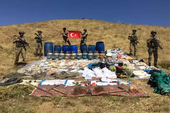 PKK'nın 2 Odalı Sığınağı Imha Edildi