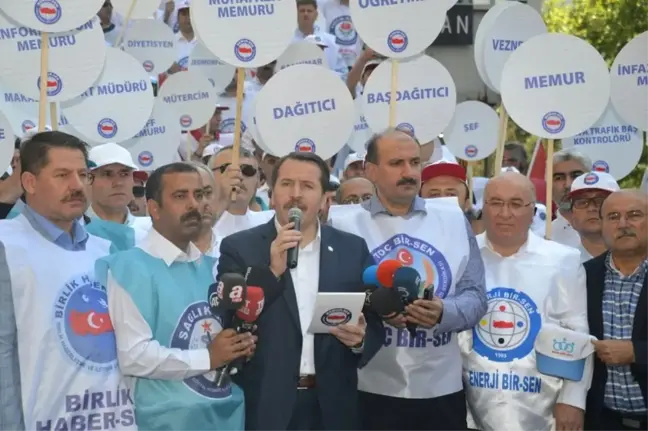 Memur-Sen Toplu Sözleşme Taleplerini Dpb'ye Teslim Etti