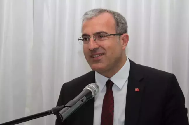Vali Toraman: