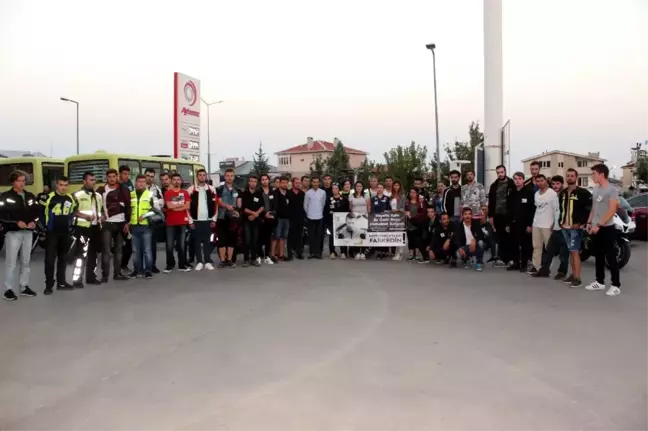 Altın Elbiseli Adam'ın Feci Ölümü Onları Birleştirip Sokaklara Döktü