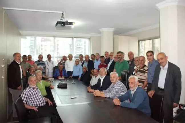 Mahalle Sakinlerinden Başkan Sağıroğlu'na Sürpriz Ziyaret