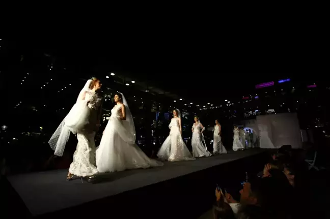 Zeynep Tunuslu Gelinlikleri MaviBahçe'de Tanıtıldı