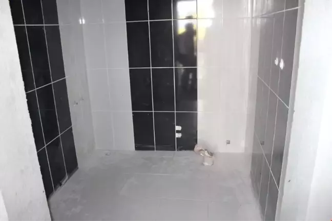 Selim'de Kaymakamlıkça İhtiyaç Sahibi Vatandaşlara Ev Yapılıyor