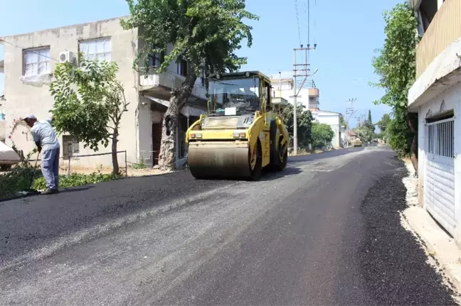 Kumluca ve Finike'ye Sıcak Asfalt