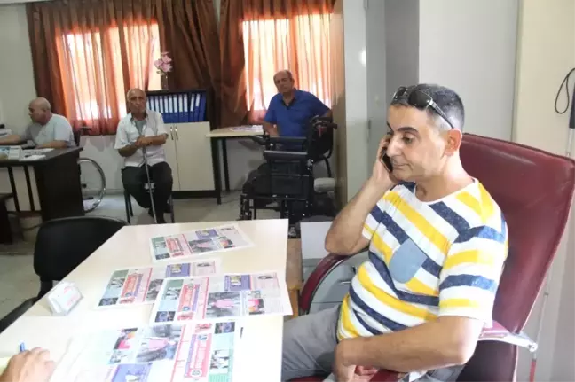 Bu Gazetenin Sahibi de Çalışanları da Engelli