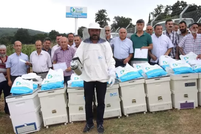 İzmit'te 35 Kişi Sertifikalı Arıcılık Unvanına Kavuştu