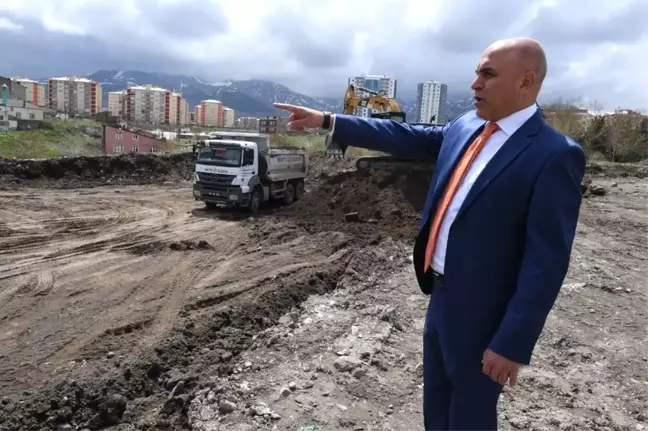 Üç Kümbetler'in Hazinelerini Ortaya Çıkarıyorlar