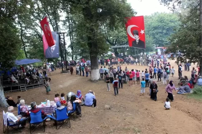 Kadırga Şenlikleri Karadenizlileri Yalova'da Buluşturdu