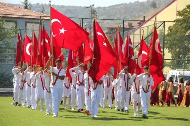 Nevşehir'de Zafer Bayramı Kutlamaları Coşkulu Geçti
