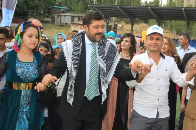 Başkan Hazinedar Çocuk Festivaline Katıldı