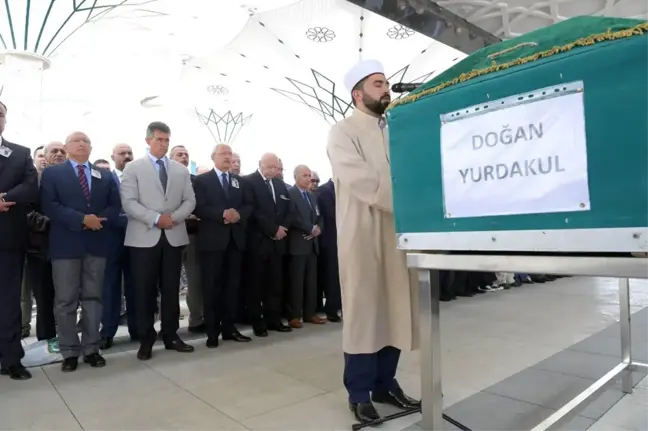 Cenaze Töreninde Kılıçdaroğlu da Bulundu