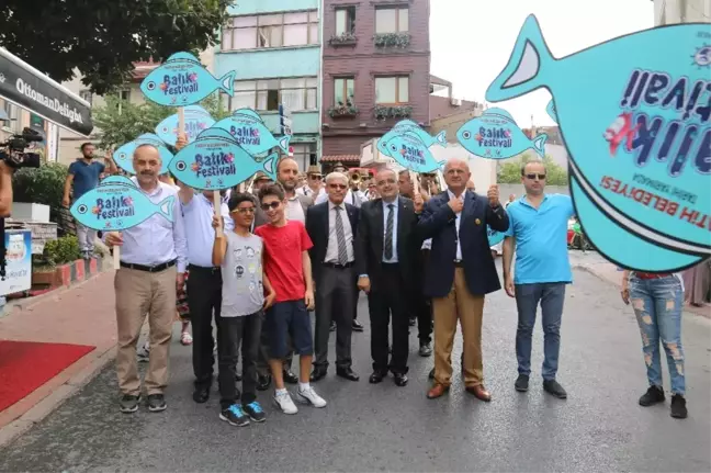 Vatandaşlar Fatih'te Balığa Doydu