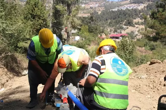 Meski'nin Mahallelerdeki İçmesuyu Çalışmaları Sürüyor