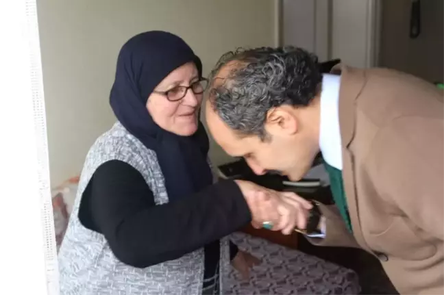 AK Parti Yaşlıları Unutmadı