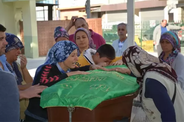 Söke'deki Patlamada Hayatını Kaybeden Erol Cidan Toprağa Verildi