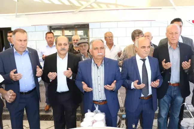 Büyükşehir Temsilcileri Aşure Hayırlarına Katıldı