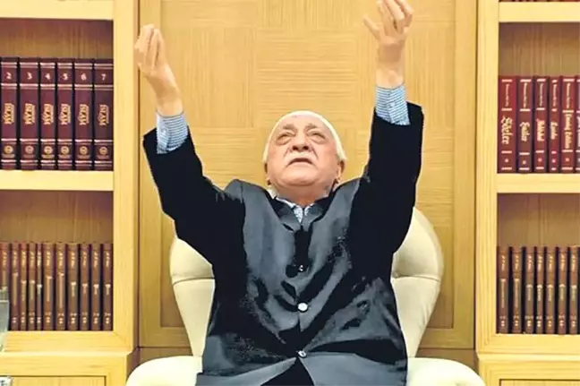 Fetö Elebaşı Gülen'in Emekliliği Sahte